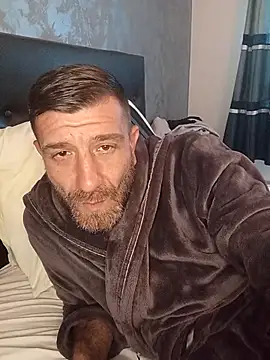 Alexdaniel89: απευθείας συνομιλία ΧΧΧ