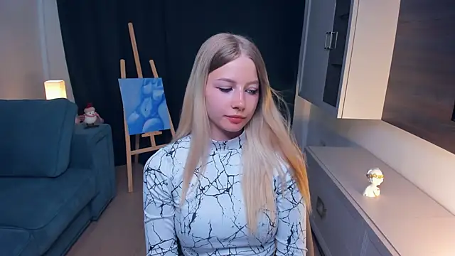DeniseMekusn Webbikameraesitys