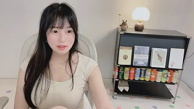 OnechestnutのライブXXXチャット