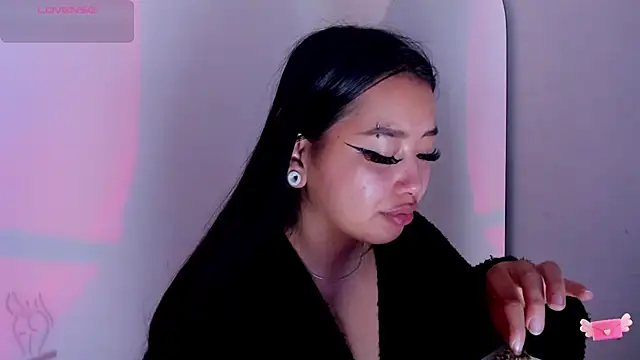 Viioleett_cum 라이브 XXX 채팅