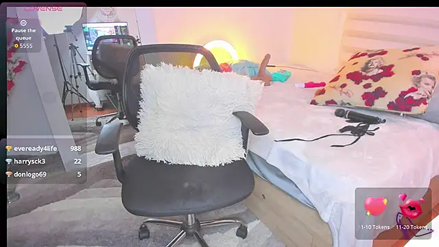 SharonVelvet – Naživo XXX chat