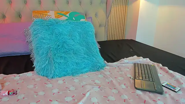 Violetaruizz – Naživo XXX chat