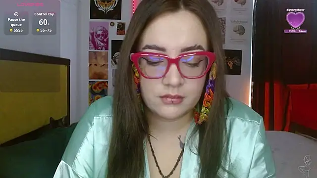 Nova-Satela's Live XXX Chat