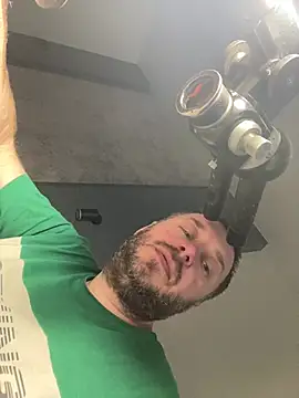 XXX chat uživo modela DorianJeday