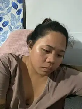 Chat +18 de _UrSingleMamiBella_ ao vivo