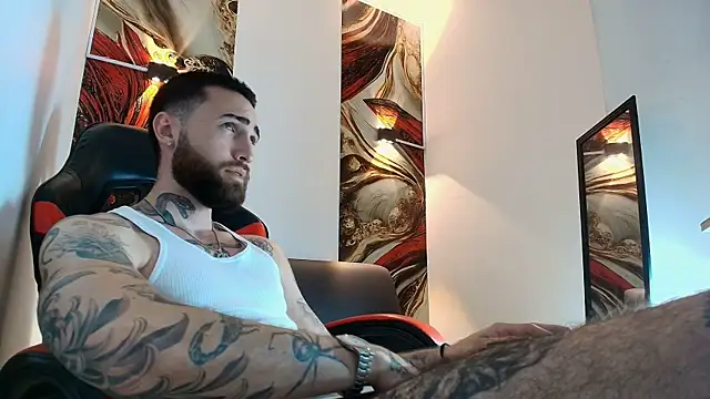 Pokazy przed kamerką – Luke_davis01