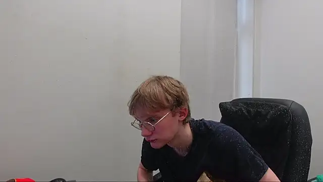 Dave_Redmond's Live XXX Chat
