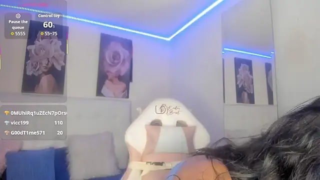 Chatroom XXX en direct de SamathaMay