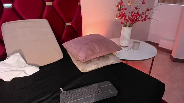 Chat XXX en directo de JazminDluxe