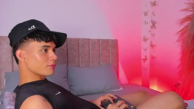 Michael_Jordan_zz's Live XXX Chat
