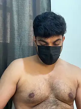 Hot_Boy8677 网络视讯表演