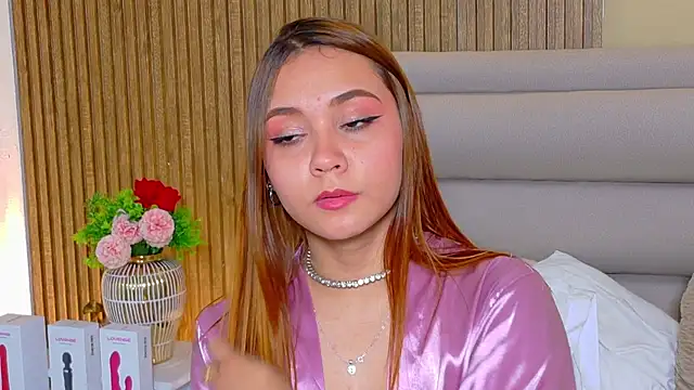 LondraBlush's Live XXX Chat