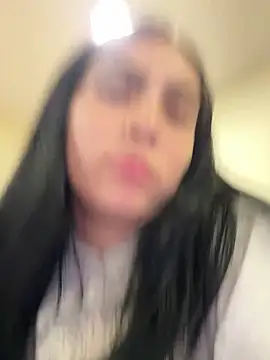 Онлайн чат XXX SaraFernandez_
