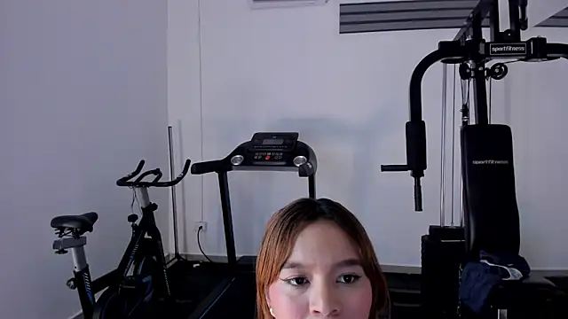 Онлайн чат XXX Adria_ross