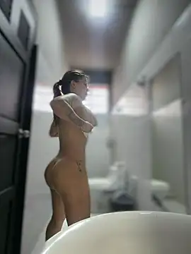 Chat XXX en directo de DIANITA_1988
