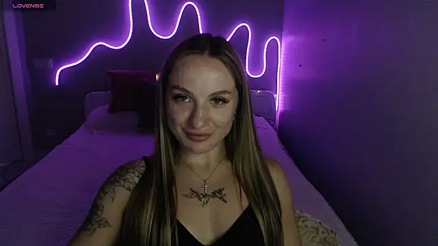 MirrraMisss Adlı Modelin Canlı XXX Sohbeti