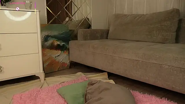 AlbaMesick Adlı Modelin Canlı XXX Sohbeti