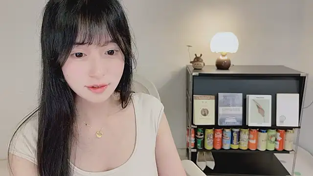 Chat +18 de Onechestnut ao vivo