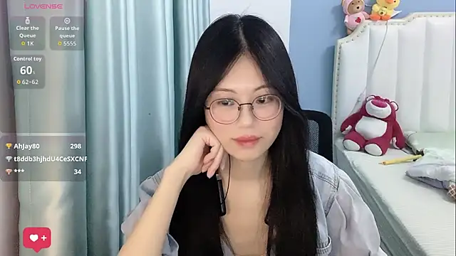 Chat XXX en directo de Luna-666