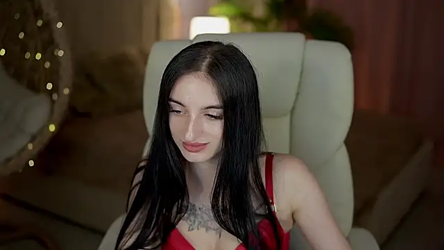 Show modela EmilyyMoon na web-kameri
