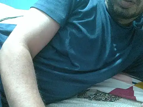 Precumboner 现场XXX聊天