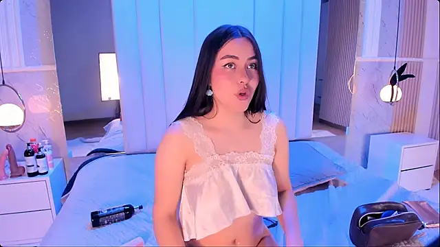HannaCollins_ Show Webcam