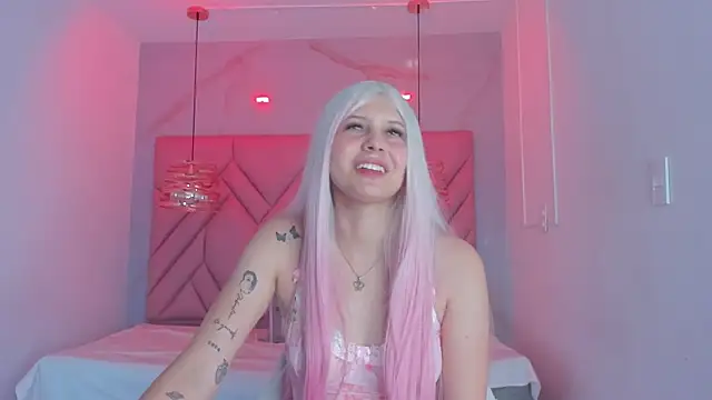 Chat +18 de AngelaaCute_ ao vivo