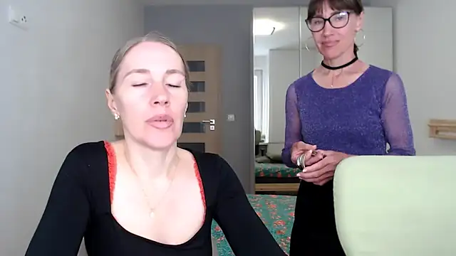 Javelinka's Live XXX Chat