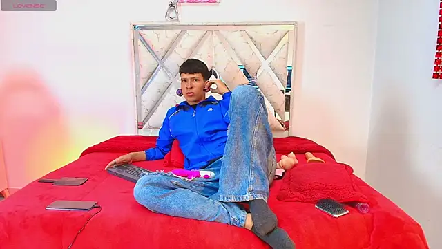 Astarotth__ – webcam-show