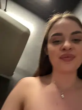 KristiRich's Live XXX Chat