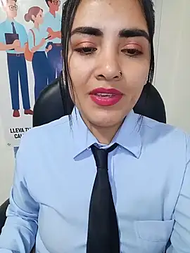 MAYE__13's Webcam Show