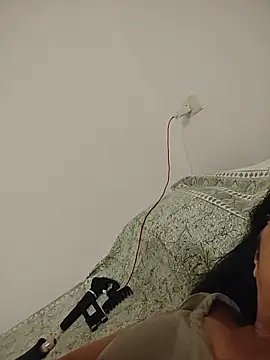 دردشة NakedMILFx الجنسية المباشرة