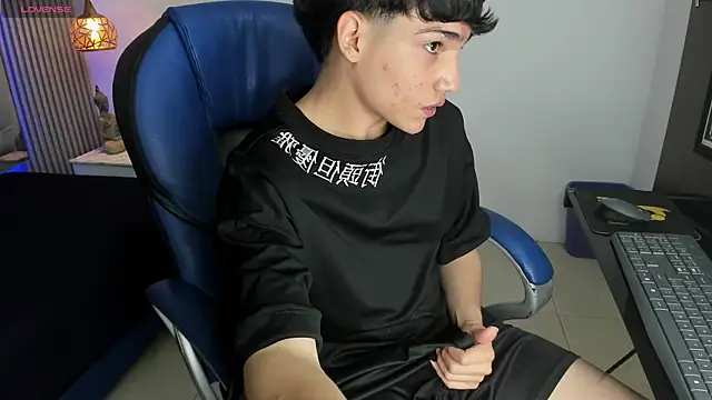 SamBlack_ Chat XXX in diretta