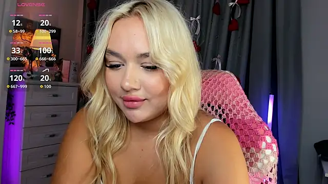 _Loneve__ Chat XXX in diretta