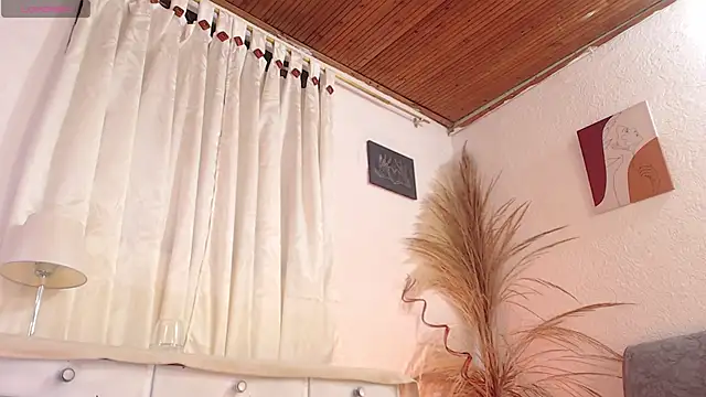 _Kim__M – Naživo XXX chat