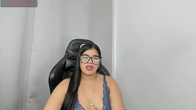 Chatroom XXX en direct de IVONE_ASHAR