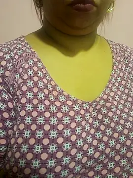 Ravina_patil1n Webbikameraesitys