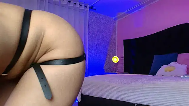 Julieta_Cortes__ 라이브 XXX 채팅