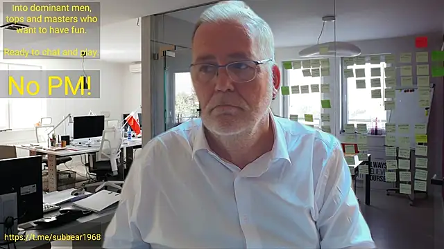 subbear1968's Live XXX Chat