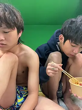 -OvO- 现场XXX聊天