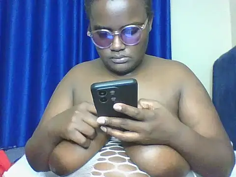 Chat XXX en directo de Hot_Montel