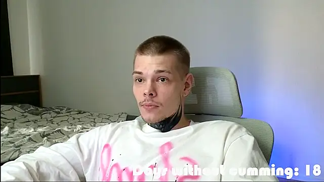Živý XXX chat DENIS_HERE