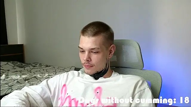 DENIS_HERE – Live XXX-chat