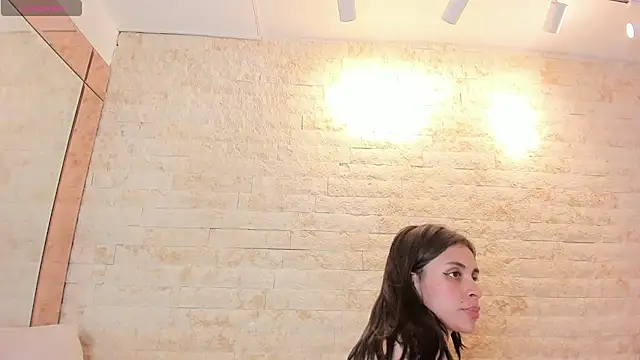 XXX chat uživo modela annie_shine_