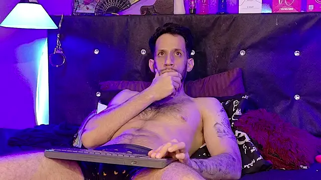 Karim_mansur Pertunjukan Webcam