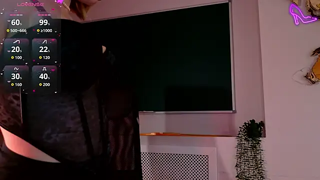 Czat XXX na żywo – ClaireMathis