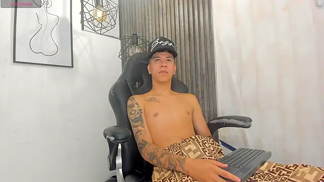 Вебкам-шоу milosexy_