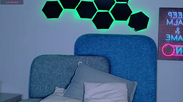 Mikavelvet08 Webcam-Show