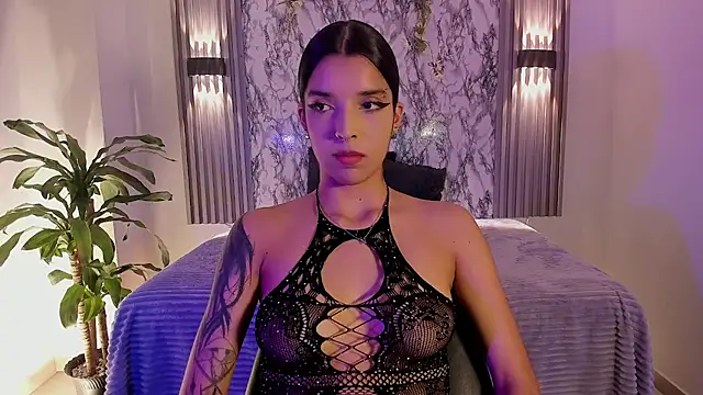 XXX chat uživo modela ChloeeMasonn