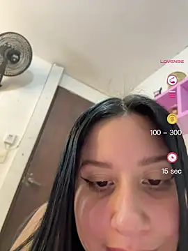 Sala de chat ao vivo de lucy_grey25